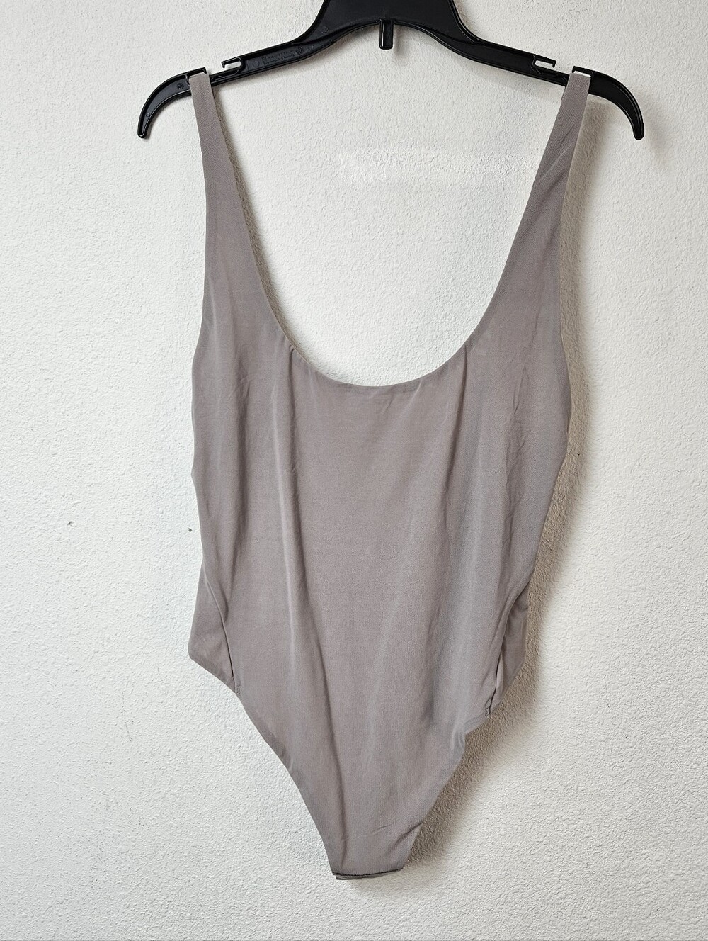 Women's Scoop Neck One-Piece Swimsuit in Light Pink